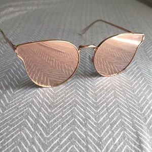 Quay Australia sunglasses